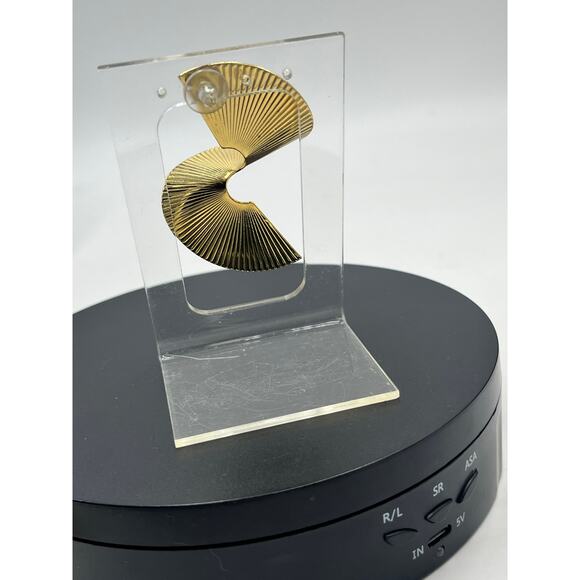 SHASHI 1974 Designer Modern Artfully Twisted Fan Gold Tone Earring * Single - Picture 5 of 6